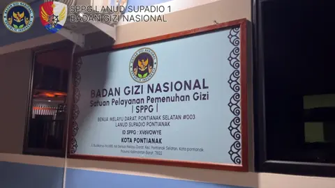 Ceremonial SPPG LANUD SUPADIO 1 dalam peresmian dan distribusi Makan Begizi Gratis untuk para siswa/i demi menunjang kesejahteraan dalam aktivitas Belajar#mbg #makanbergizigratis#programprabowo#tniau#lanudsupadiopontianakkalimantanbarat 