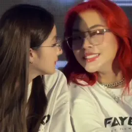 Luỵ P’Faye đầu đỏ :)) #yokoapasra #fayeyoko #fayeperaya #faye_malisorn #ngttvy42 