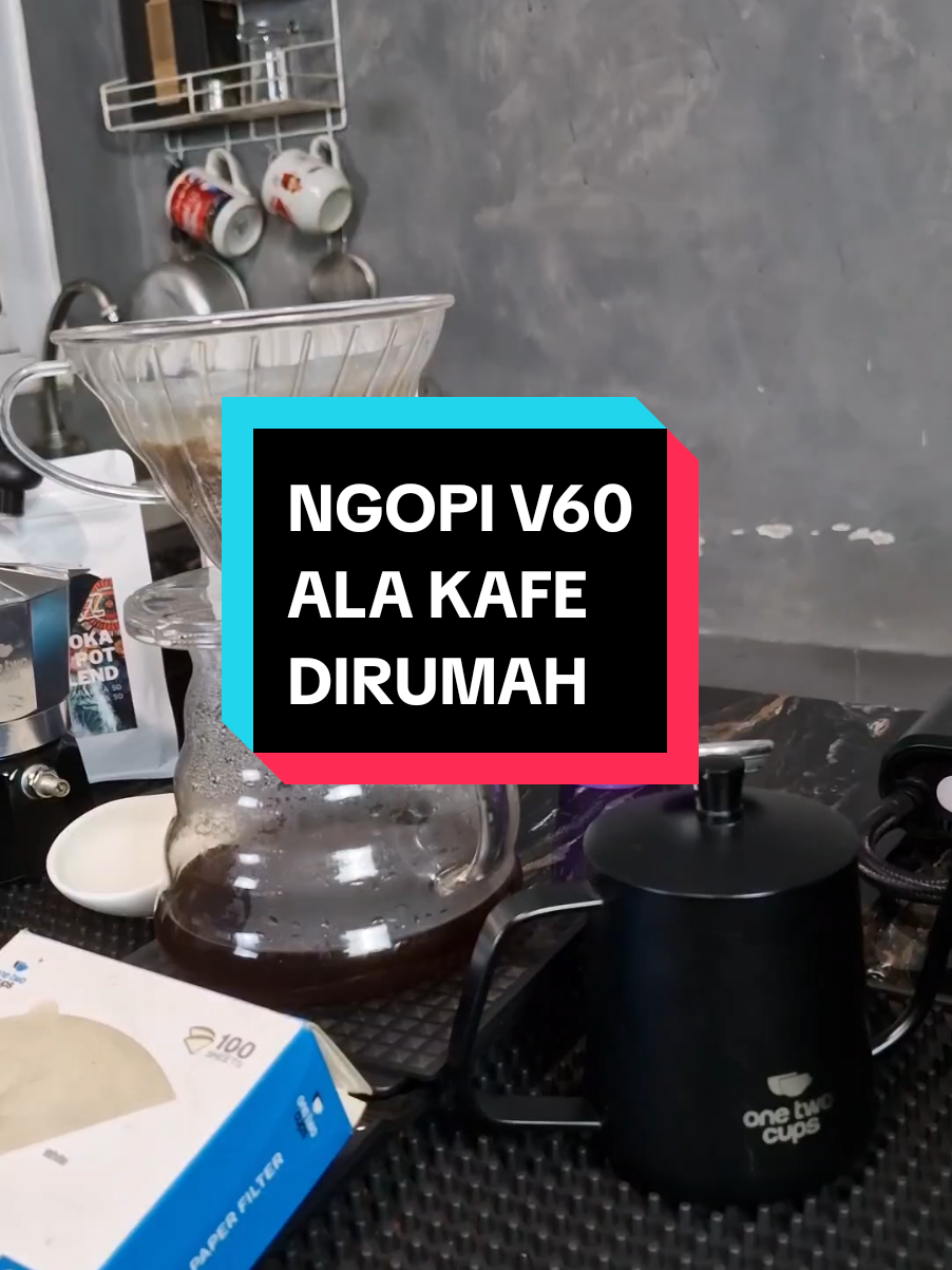 Paket Alat Kopi V60. Ngopi ala kafe dirumah, bisa banget, syaratnya loe harus punya 1 paket alat v60 ini. #alatkopi #kopiv60 #ngopialacafe #homebarista #ngopidirumah 