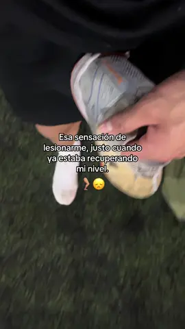 Esa no se la recomiendo🫠.              #futbol⚽️ #lesion #paratiiiiiiiiiiiiiiiiiiiiiiiiiiiiiii #pierna 