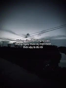 P18: Không cần ai đi cùng ta vào những ngày mưa cả, một mình thôi vậy là đủ rồi#xuhuongtiktok #caphay #chauphuan #xuhuong 