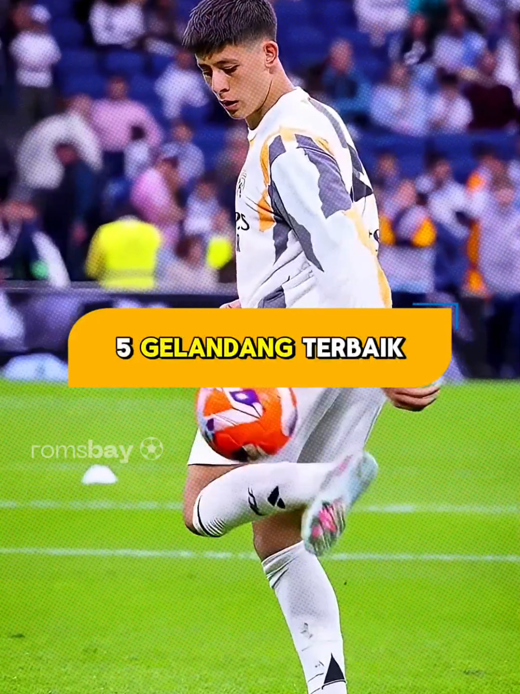 🚨 TOP 5 GELANDANG TERBAIK DUNIA 2025! 🌍🔥 Nomor SATU bahkan digadang-gadang sudah melewati Toni Kroos! 😱⚽ #football #footballtrivia #footballfacts #footballtiktok #footballnews 