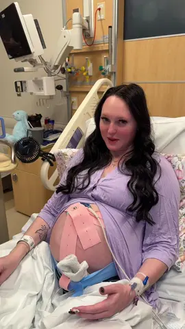 I actually ended up getting cut open😅😅 #pregnancy #41weekspregnant🤰 #babyboy #inductionoflabor #csectiondelivery 