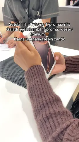 Menghibur diri sendiri😂😭#iphone #iphone17 #iphone16 #deserttitanium #unboxing 