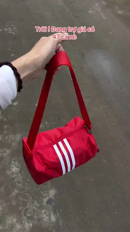 Hốt  không nó về giá thì uổng lắm mấy bà ạ #tuixach #tuixachnu #tuideocheo #xuhuong #tranghatay96  @Trang Hà Tây 96  @Trang Hà Tây 96  @Trang Hà Tây 96 