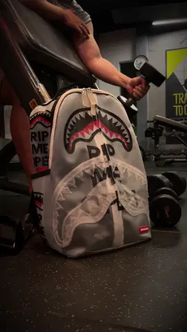 Dành cho tin đồ yêu thích thể thao, gym và sự khác biệt… #viral #urbanmoo #gym #balopickleball #sports 