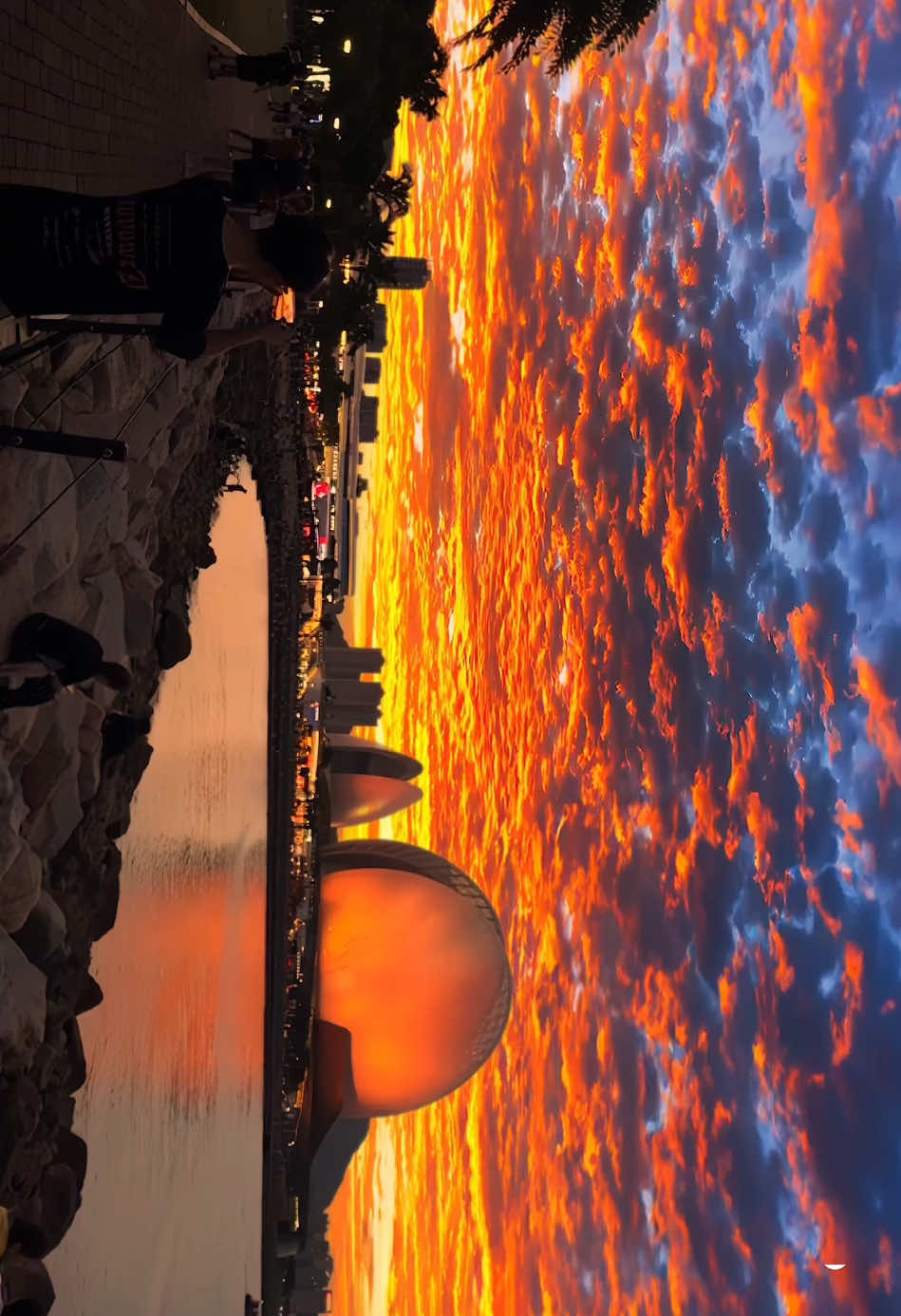 The sunset is so beautiful. I miss you so much.#sunset #fyp 