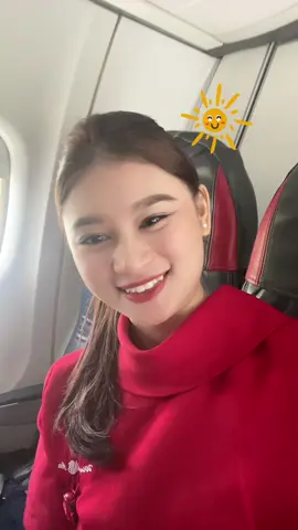 Bangun jam 3 pagi buat kerja mata pun mulai pedes nahan bgantuk🥱 #crew #crewlife #kerja 
