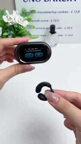 This earphone is a high-end new favorite, with a stylish design like earrings, comfortable to wear, waterproof and strong battery life!#earbuds #earbudsviral #earbudswireless #headphones #headphonesrecommended #tiktokshop #hyundai #gift #giftideas #fyp #foryoupage #tiktokmademebuyit