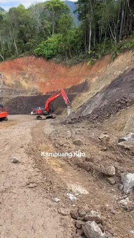 Penggalian di Tanjakan Rest Area 3 dan Tanjakan Kayu Duo. Jln Bayang Alpa