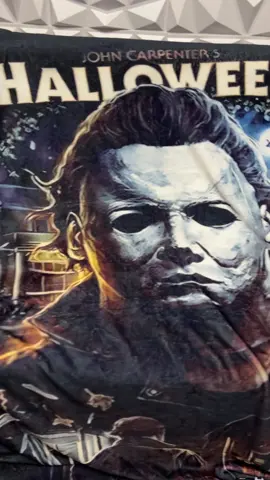 Halloween Horror Plush Throw/Blanket 👉Super Soft & Cozy 😀#halloweenblanket #horrorblanket #halloweenfinds #halloween #michaelmyers