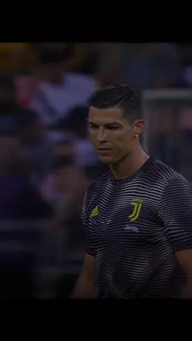 افضل لاعب علا ممر العصور😜
