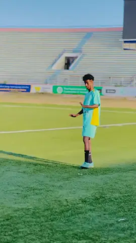 Manta Halgan Barito Gull inshallah 🙏🏿❤️⚽️#garissatiktokers💢🥰💖💥💦 #footballtogether @___NALDOOO JR 7 💫😍 @SPARTA 🇰🇪🇸🇴 @GaaBsHe6️⃣💫 