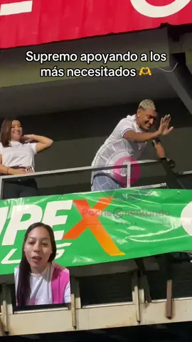Supremo apoyando a los más necesitados 🫶 . . #supremo #tiktoker #ayuda #humildad #honduras @SuPreMO 🐧💝 