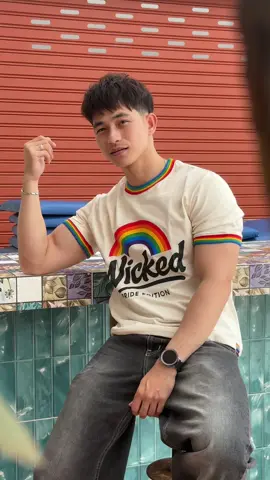 สีสันสดใสแบบนี้ต้องมีติดตู้ไว้สักตัว #เสื้อยืด #wickedbrand #เสื้อยืดผู้ชาย 