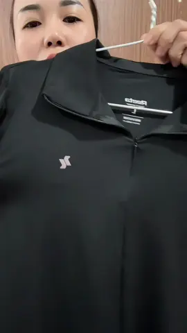 Áo Polo Reeta Dành Cho Nữ – Cổ Áo Khoá Kéo Cá Tính, Năng Động #nhuycompany #thoitrang #aopolotaydai 