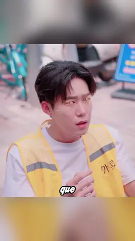 El hombre ayudó a un mendigo, y inesperadamente ganó superpoderes.#movie #usa 