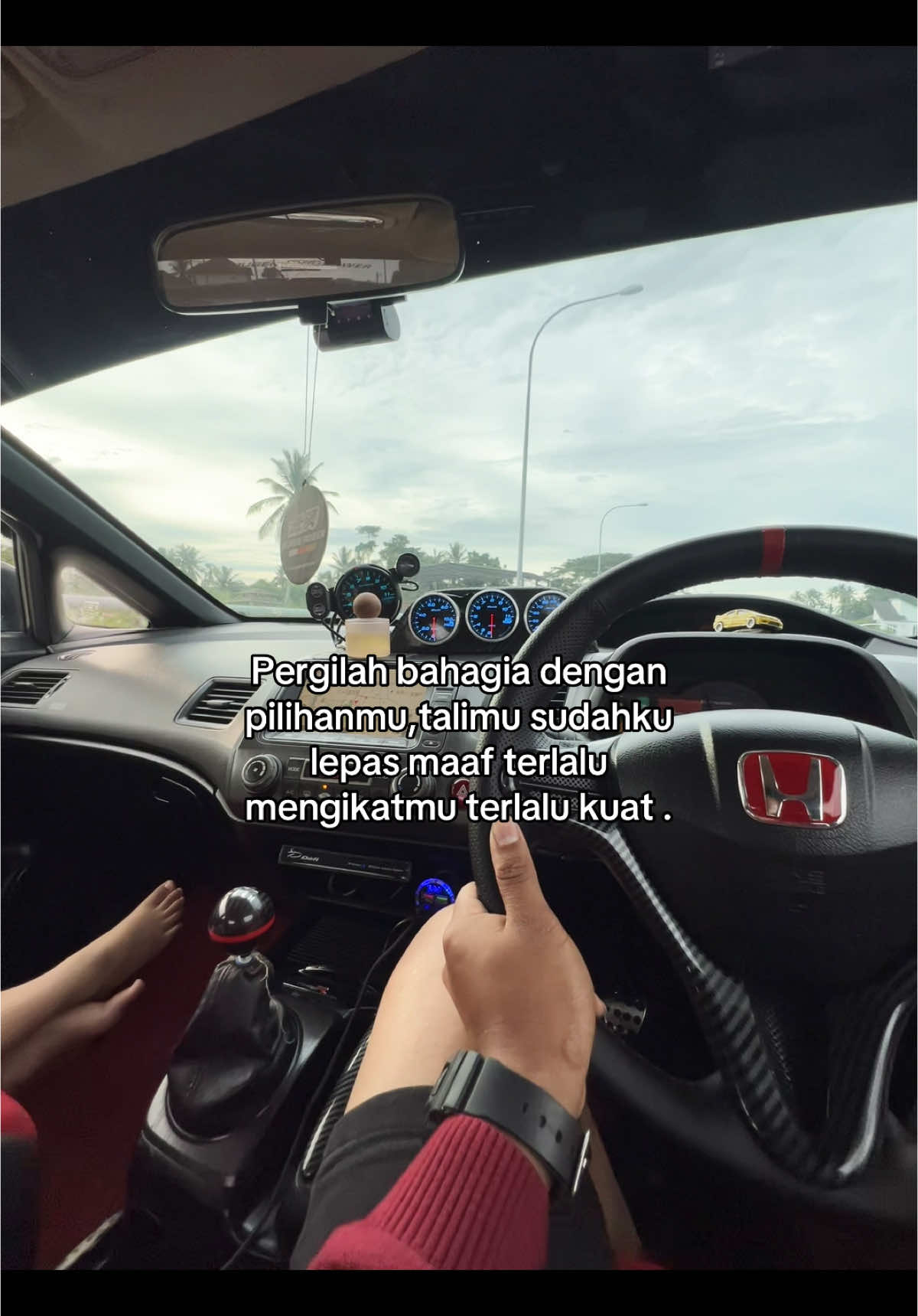 Sabar yer nak 🥰