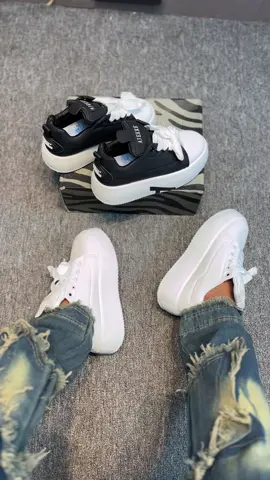 👟Pre-order now to secure your favorite pairs! Delivery Time 10-15 days  Size - 39/40/41/42/43/44 Inbox to order or Whatsapp 01316862483 #hoggarsbd #shoes #fashion #clothingbrand #hoggars @everyone 