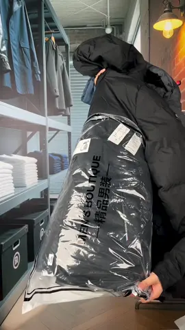 Immersive men's winter coat jacket, thick, warm and waterproof#mensfashion #tiktokblackfriday #menswinterjacket #fashiontiktok #mensjacket 