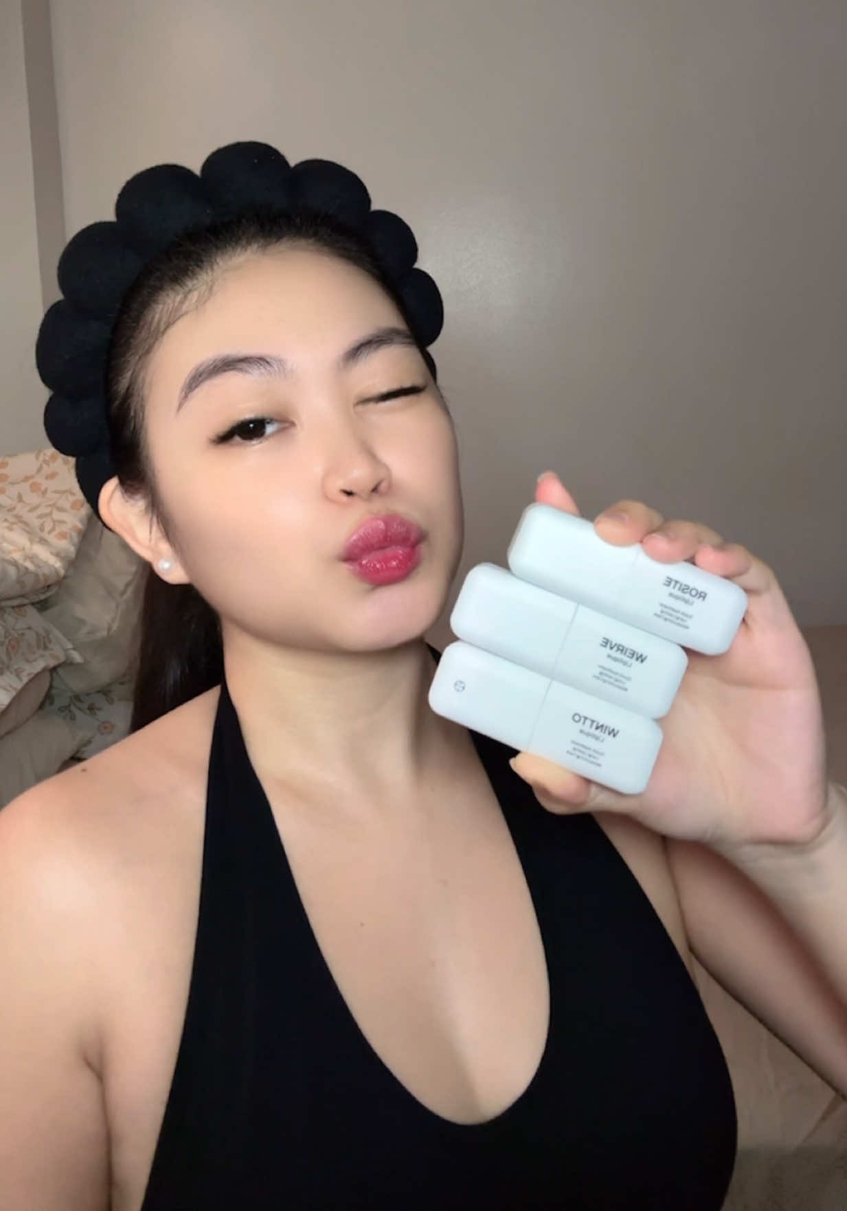 @Oiad US did not play with these lippies! i get the hype now 😍 #oiad #liptique #oiadlipglowoil  #oiadliptique #koreanbeauty 