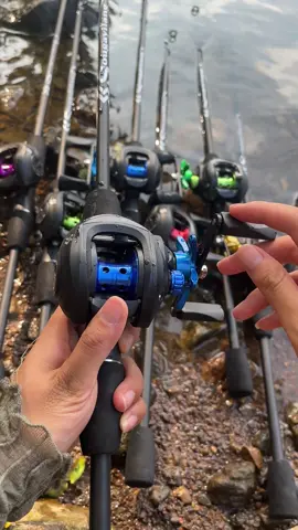 Conjunto de varas de pesca #sougayilang  #conjuringhorror  #tiktokshop  #dicasdepescaria  #pescadorcar🤑  @👑ICHIBAN PESCA🎣 @PESCADOR💲CARO ®️ @IssoFuncionaMesmo @Victor Ribeiro 