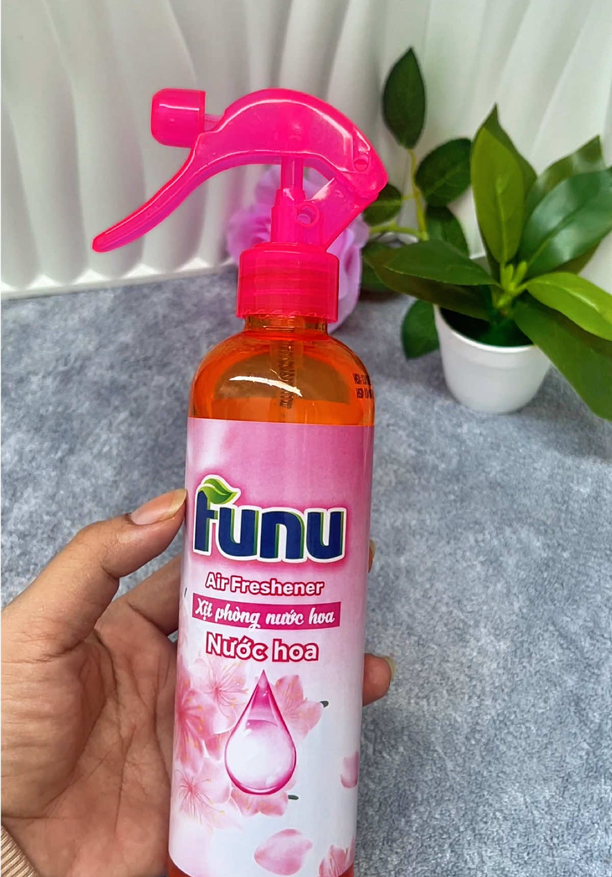 Xịt phòng tinh dầu nước hoa Funu #xitphong #xitphongfunu #funu 