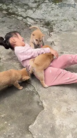 The happy times of the baby and the puppy.#typ #forypoupage #baby #dog #daily 