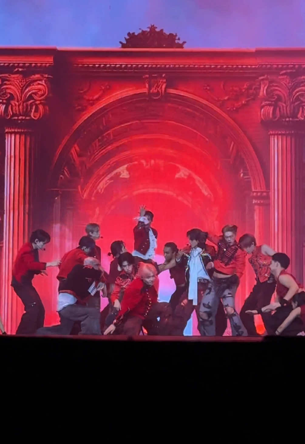 Abracadabra ❤️‍🔥🔥 #DICE_THEFIRSTCONCERT #DICE_THEMYSTICROLL #DICE_SONRAY #SONRAYMUSIC