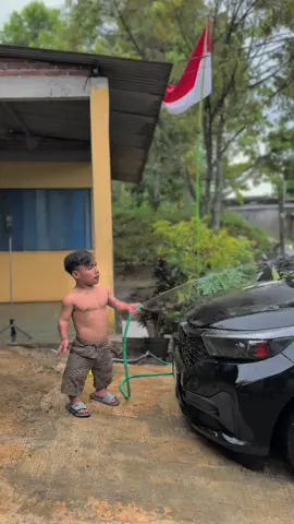 Mandi dulu😎@BambangNikol #trending #beranda #cinematic #fyp 