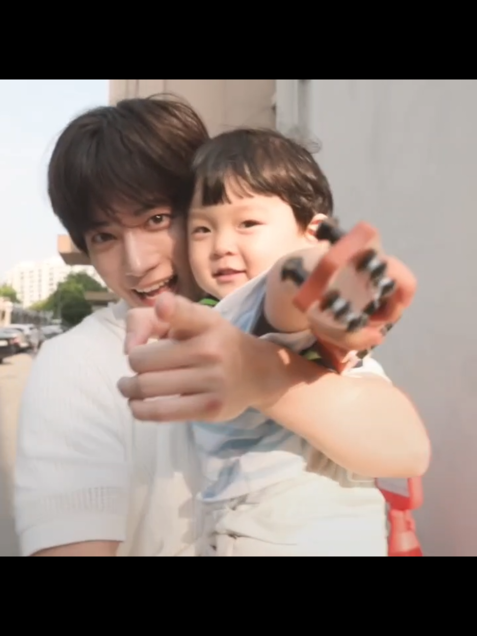 Trust me.. I won't regret watching Taehyun with kids again 😆🫠🤏😩 As Taylor Said: 