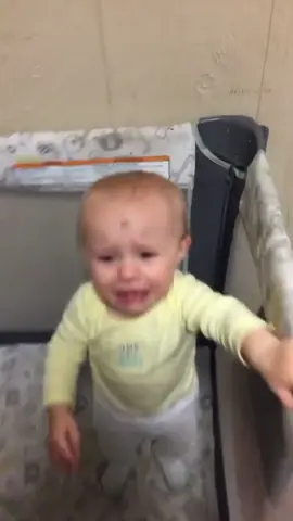 Baby loves money #baby #Love #money #funny #funnyvideos #funnymoments #foryou #fyp 