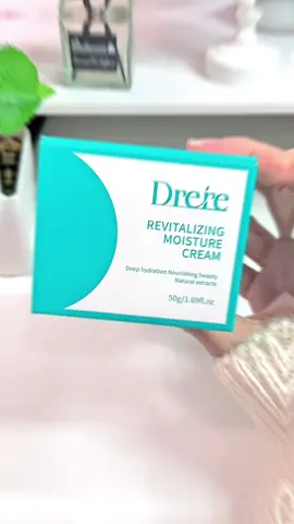 มอยเจอร์ไรเชอร์ บำรุงผิวชุ่มชื้นอิ่มน้ำ#มอยเจอร์ไรเซอร์ #บิวตี้ #ป้ายยา #ใช้ดีบอกต่อ #เทรนวันนี้ 