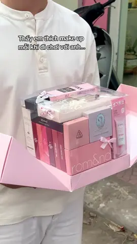 Quà trung thu cho các bé nào fl nạ #xuhuong #son #toptrending #mypham #mezzy 