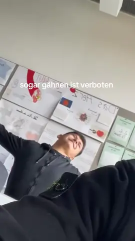 Schule mit Courage #fyp #fürdich #viral #viralvideos #foryou  Cr: @່ 
