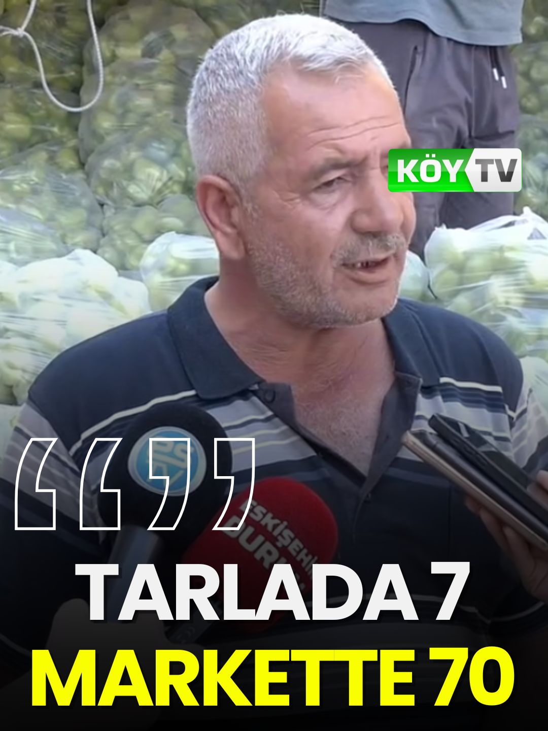 Tarlada 10 Markette 70 Lira! Eskişehir’in Alpu ilçesinde üretici Nihat Tiryaki, pazardaki fahiş fiyatlara tepki gösterdi. Tarladan 7-10 liraya çıkan dolmalık biberler, marketlerde 70-80 liraya satılıyor. Tiryaki, vatandaşın mağduriyetine dikkat çekmek için 4-5 ton biberi ücretsiz olarak dağıttı. 6 aydır emek verdiklerini belirten üretici, “Emeğimize ve vatandaşımıza ihanet etmemek için dağıtım yapıyoruz. Gerekirse bunu devam ettireceğiz” dedi. Kaynak - @eskisehirdurum #tarım #ziraat #çiftçi #köy #eskişehir #iyilik #emek