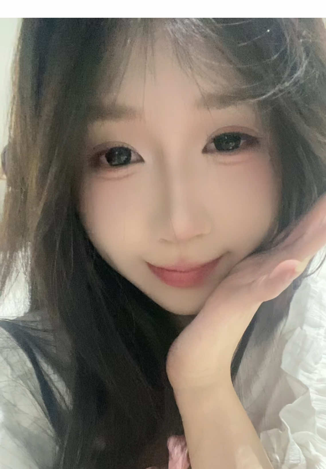 Hẹ hẹ hẹ ai cũng phải đu trend thoaiiiiiii 🌝🌝🌝  Tuyển IDOLS & MC 🦥🦥🦥 #ninnin #vworld019 #hrnewworld #tuyendung #xh 