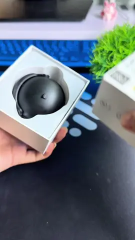 BUDS 5 PRO Mới Nhất Chơi Game Tai Nghe, Thiết kế mũ bảo hiểm độc nhất thế giới, Hiệu ứng ánh sáng siêu ấn tượng, Âm thanh nổi cấp độ HiFi, Mic tích hợp chống nước IPX5, Giảm tiếng ồn ENC, Điều khiển cảm ứng, Với iPhone và Android#tainghebluetooth #tainghe #huongtichcuc74 #huongchiase74 