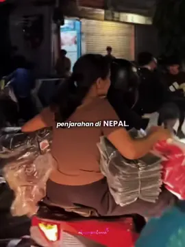 Kayak dejavu sama negara mana gitu deh 🤔 #penjarahan #aset #nepal #fyp #viral 