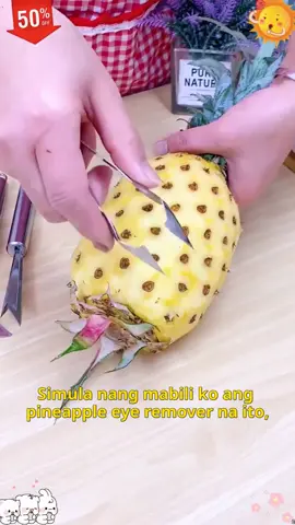 If you like to eat pineapple, you must prepare a pineapple clip like this.