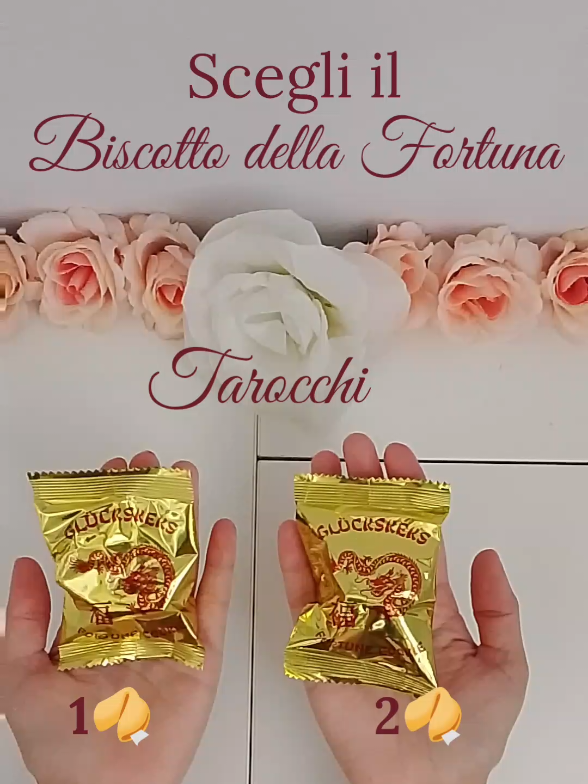 I messaggi dei biscotti si leggono dopo che la telecamera ha messo a fuoco, inoltre ho scritto i messaggi tra le virgolette 