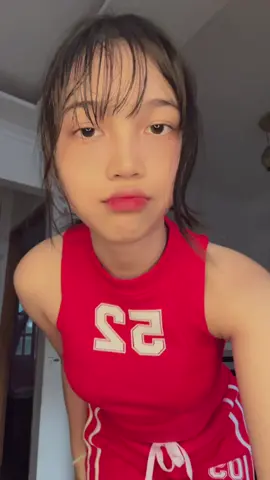 သူများတွေလိုတော့မလှပါဘူး😭#myanmartiktok🇲🇲🇲🇲 #fypシ゚ #fyp 