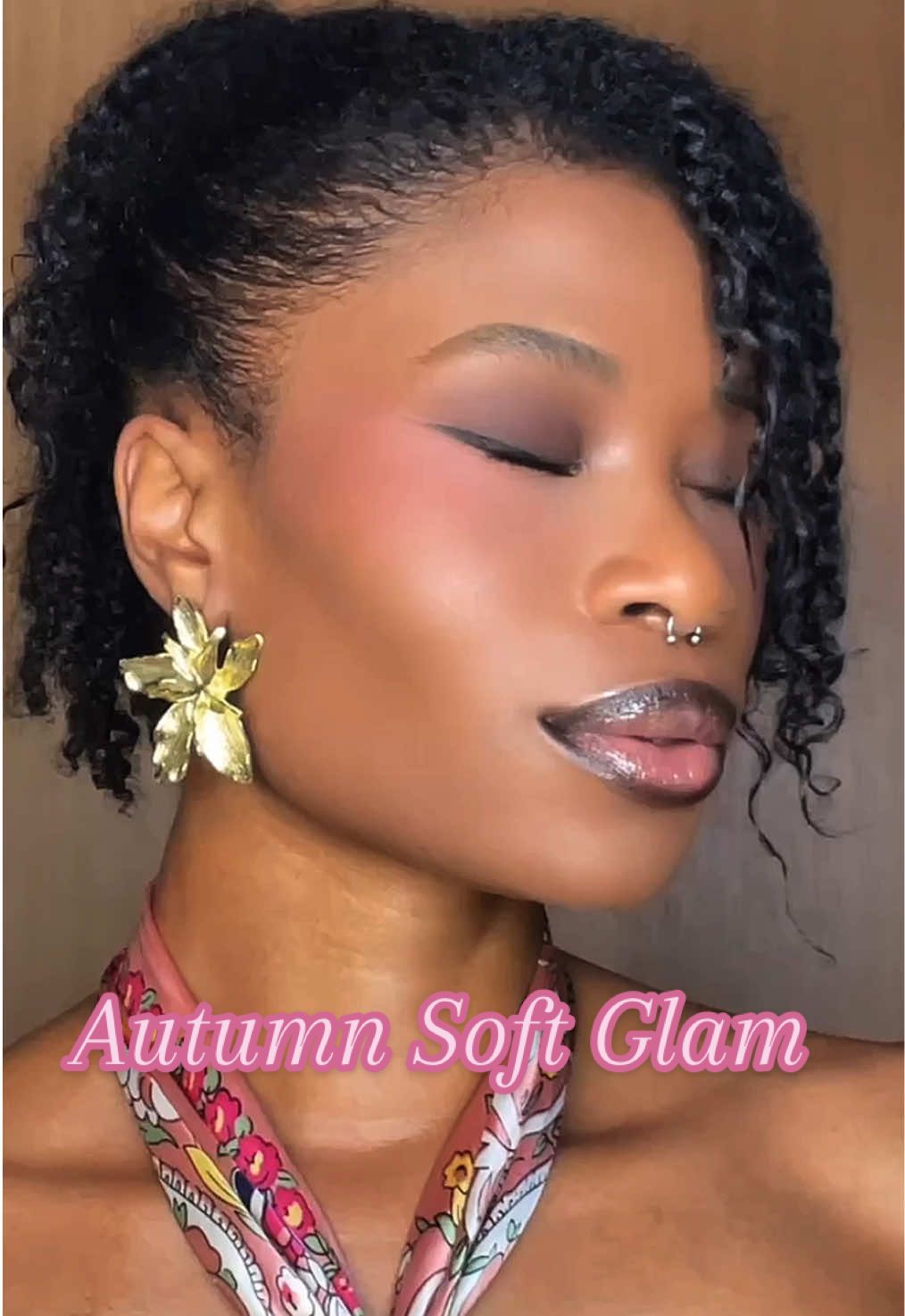 Autumn soft glam 🍂🍁🧸 #makeup #softglam #makeuptok #blackgirlmakeup  @Fyne Cosmetics flawless finish concealer shade 29  @e.l.f. Cosmetics dewy coconut setting mist  @maccosmetics studio fix powder foundation NW44 @KIKO Milano hydra lipgloss 18 golden sparkle  @Makeup Revolution translucent baking powder 
