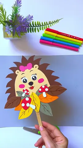 Fun autumn crafts that can be made with children in an easy and simple way. Welcome autumn. ( DM for paid promotion ❤️)#autumnvibes  #autumn  #kids #school #kidsactivities#UK#US 