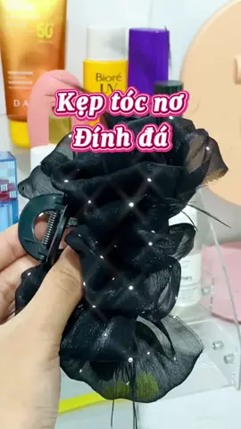 Hồi đó không biết toàn ra tiệm mua 25k #keptoc #hotgirl #giare  @⋆🦋༘ HÀO SỐT KEM 🎀  @⋆🦋༘ HÀO SỐT KEM 🎀 