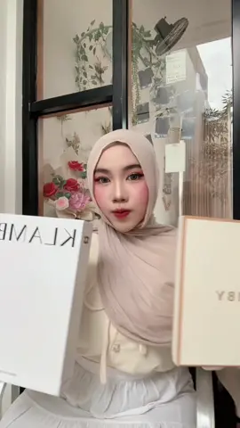 fashion hijab ter thebestt bagus bgt bisa masuk bbrapa look😍 yuk langsung aja beli di offline store terdekat yaa🫶🏻😍 ada info menarik nih Promo dari klamby •⁠  ⁠Suprise deals disc up to 50% di store klamby terdekat •⁠  ⁠⁠berlaku dari tgl 15-23 September di seluruh store klamby @Wearing Klamby  #IamWearingKlamby #KlambyNusantarasa #Nusantara #Heritage #fyp 