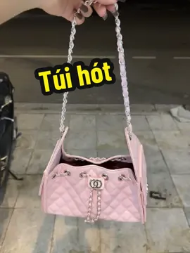 Mẫu túi sang chảnh đeo vai hót#tuixachquangchau #tuideocheo #tui #tuixachnu #tuixinh 
