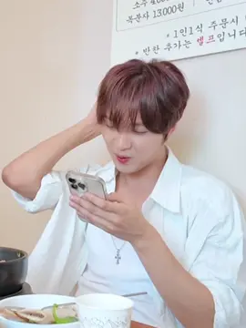 My baby girl looking so pretty 🥹🤍#HAECHAN 