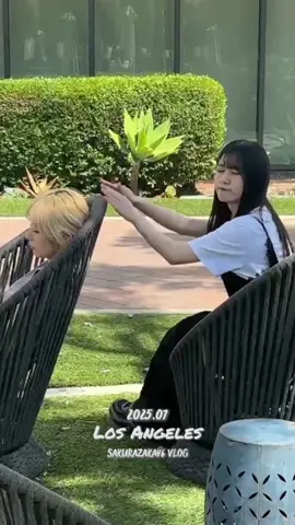 It’s a party in the L.A.☀️ #LosAngeles  #partyintheusa #mileycyrus #sakurazaka46 #櫻坂46