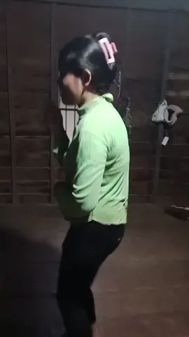 ប៉ូលីញ៉ៃនិងក្អុកនិងក្អុក🤣🤭